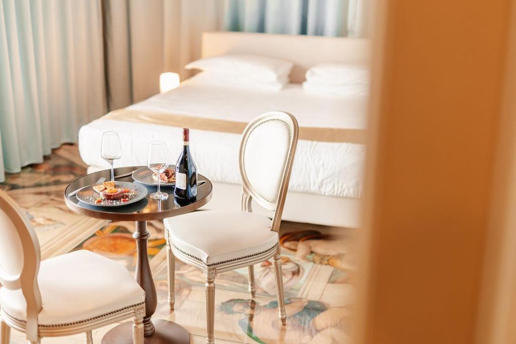 Emotional Grand Motel Fontaneto d'Agogna Exterior foto
