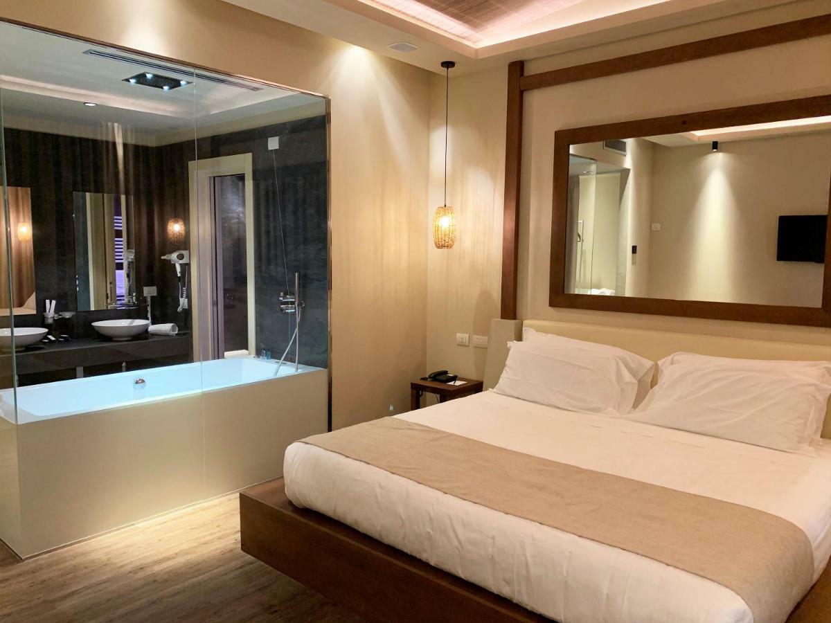 Emotional Grand Motel Fontaneto d'Agogna Exterior foto